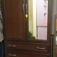 کمد و میزتحریر و صندلی