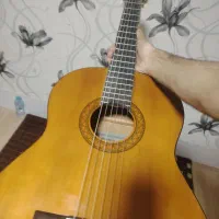 گیتار یاهاما c40
