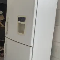 یخچال نو