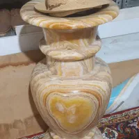 گلدان سنگی بزرگ