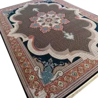 فرش طرح شاه ماهی ۷۰۰ شانه با تراکم بالا
