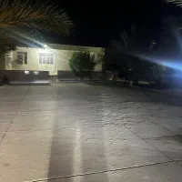 جهت کار و نگهبانی در باغ