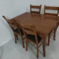 میزغذاخوری