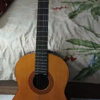 گیتار یاماها c40