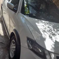 کویک Rسفید مشکی