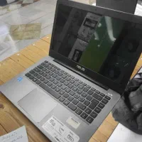 لپتاپ فوق العاده تمیزمارک acer