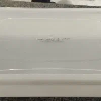 ظرف درب دار