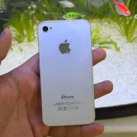 آیفون s4 در حد نو