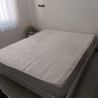 تخت و تشک دو نفره