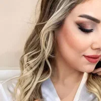 اکستنشن مو در محل شما