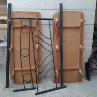 تختخواب دونفره فلزی