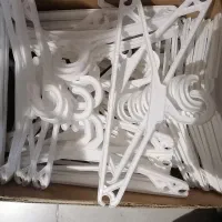 چوب لباس پلاستیکی