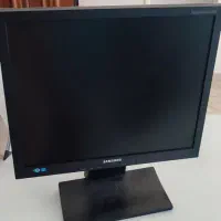 مانتیتور کاملا سالم مربع 19 اینچ بازدید مهرگان