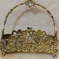 جا قاشق و چنگالی