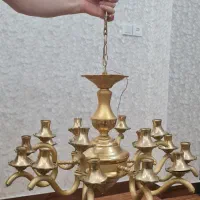لوستر ۱۸ شاخه سلطنتی آب طلا کاری شده