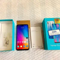 آنر 10 لایت، لاکاغذی