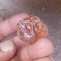 یک تیکه سنگ