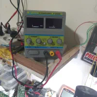 منبع تغذیه P3005D