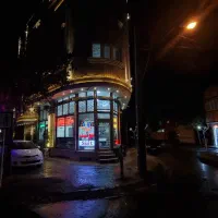 مشاور املاک اعتماد مشاور همیشه مورد اعتماد شما