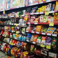 آقا و خانم جهت همکاری در فروشگاه افق کوروش