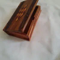 جعبه پاکت سیگار یا جواهر
