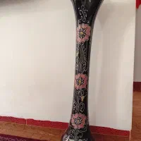 گلدان سیاه