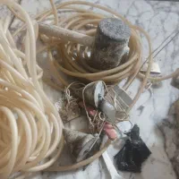 مقداری وسایل مورد نیاز