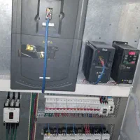 برقکار صنعتی و ساختمان، اینورتر،تابلو برق