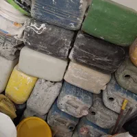 تعدادی بیست لیتری