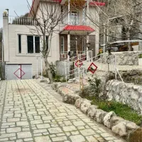ویلا ۳۰۰ متری شیک ۳ خواب با روف گاردن