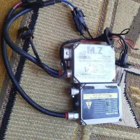زنون|لامپ و چراغ|پیشوا, |دیوار