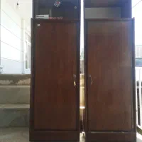 یه کمد  دارم در حد سالم پوست چوب گردو