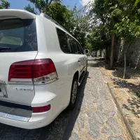 لکسوس lx570