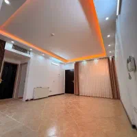 واحد ۸۱متری / سنددار