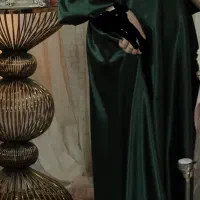 لباس مجلسی زنانه و دخترانه در حد نو