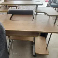 واگذاری میز کامپیوتر (رایگان)