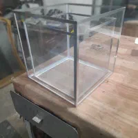 باکس شیشه ای