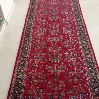 فرش کناره قرمز رنگ