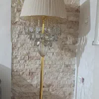 آباژور  کنار سالنی