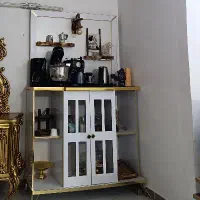 یک عدد میز کافی بار