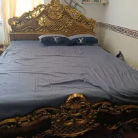 تخت سلطنتی