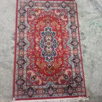 فرش یک ونیم متری