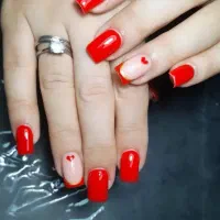 کاشت ناخن و اموزش
