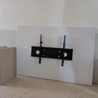 میز تلویزیون دیواری