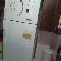 یخچال دوو بالا فریزر پایین یخچال