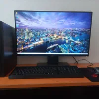 مینی کیس HP به همراه مانیتور Dell.