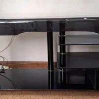 میز تلویزیون شیشه ای