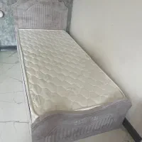 تخت و خوش خواب یک نفره