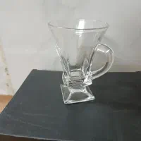 استکان نو استفاده نشده