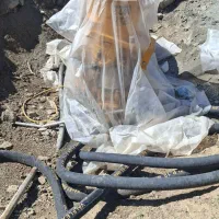 کارگر  ساده برای چال زنی